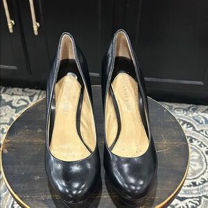 Gianni Bini Classic Black Heels